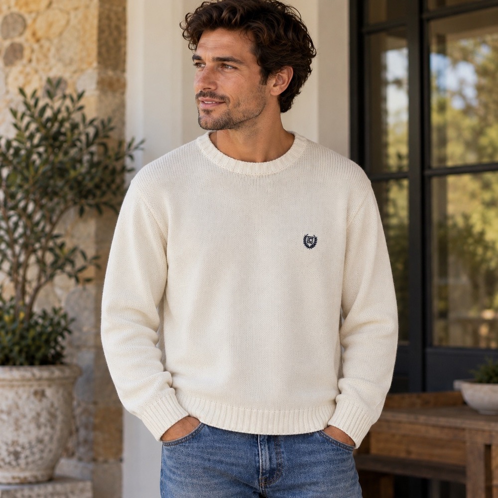 Vintage CHAPS Men's L Ivory/Cream Cotton Crewneck Sweater 90s Preppy Logo